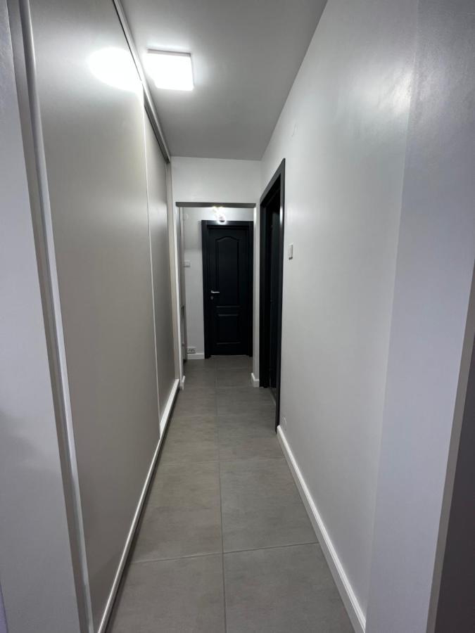 The Urban Hub 2 Apartment Iasi Exterior photo