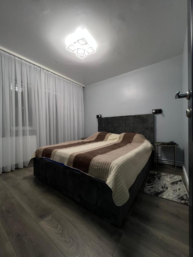 The Urban Hub 2 Apartment Iasi Exterior photo